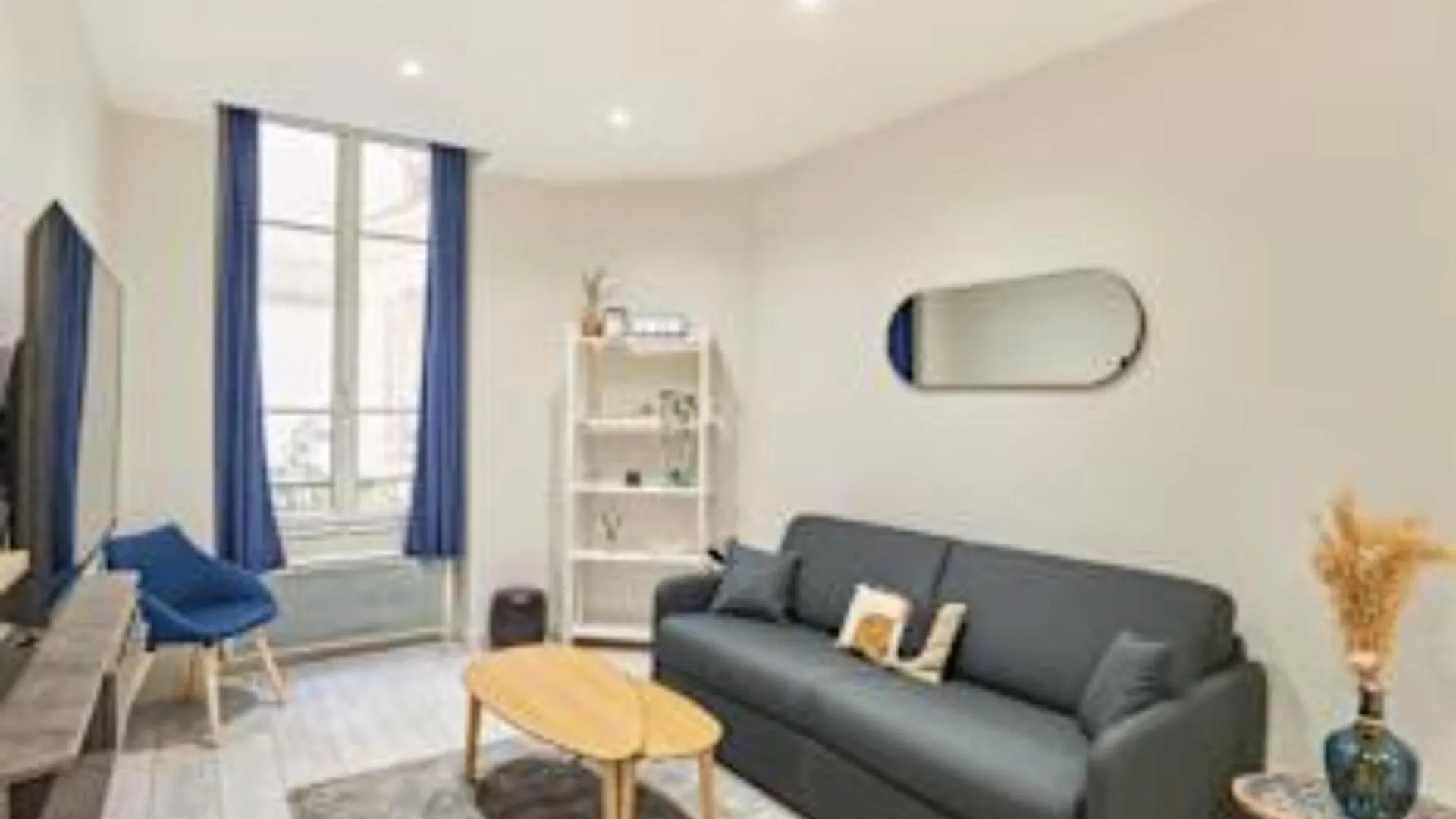Spacious Studio Sacre Coeur Montmartre Parijs Appartement